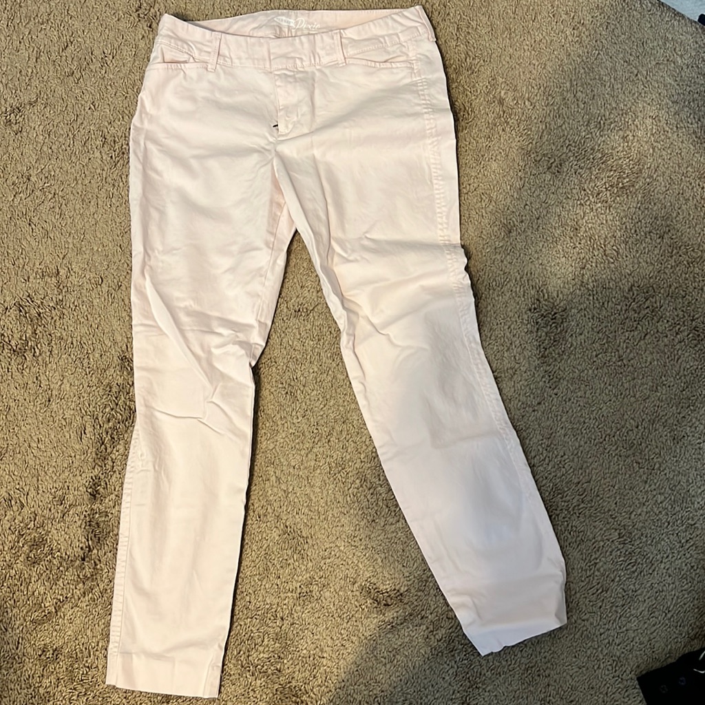Old Navy Pixie Chinos